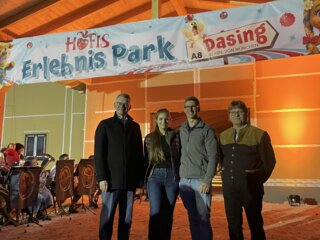 Hofis_Hebauf_MdL Tomaschko_Familie Hofreiter_Anton Plöckl Gemeinde Dasing.jpeg